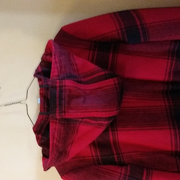 Red and black plaid hooded jacket zips up the front - Picture 6 of 6